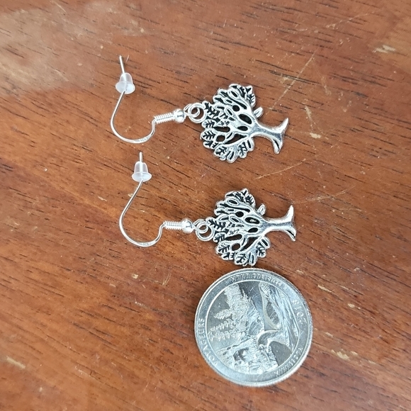 Tree earrings - Picture 1 of 1